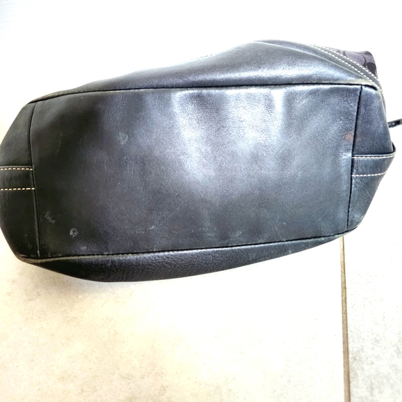 Coach Black Signature Canva Tote with Leather Trim - Picture 5 of 7